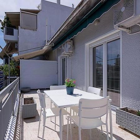 Sunlit 2Br Oasis In Metaxourghio 3Min From Metro Apartman Athén Kültér fotó